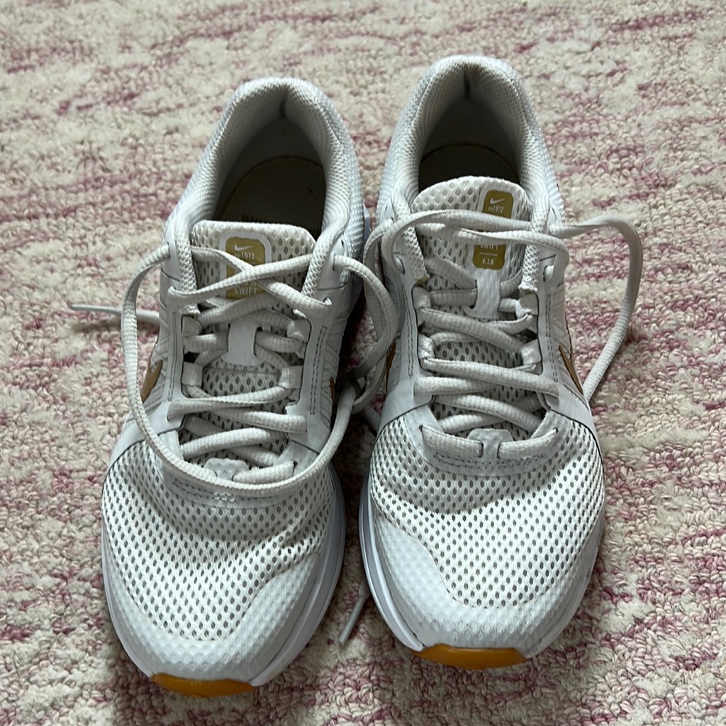 Nike Quest 3